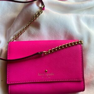 Kate Spade leather hot/medium pink crossbody chain purse 
28” leather strap